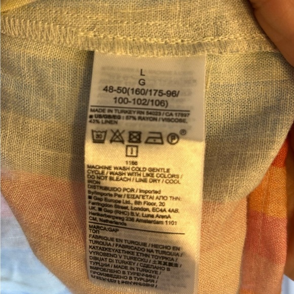 GAP Women's Striped Linen Maternity Button Down Shirt - Picture 6 of 6